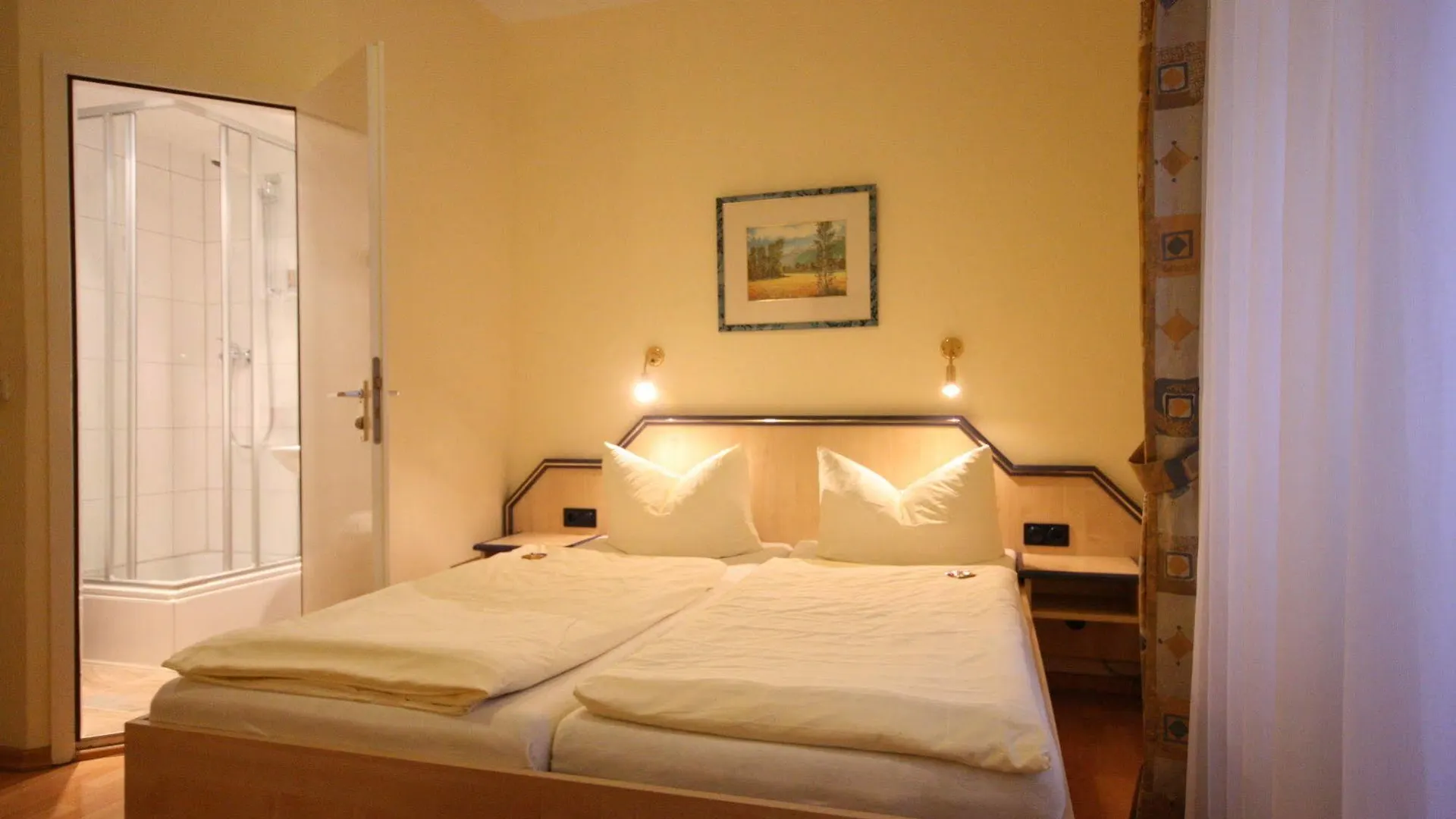 Altstadt Hotel Heidelberg 3*,